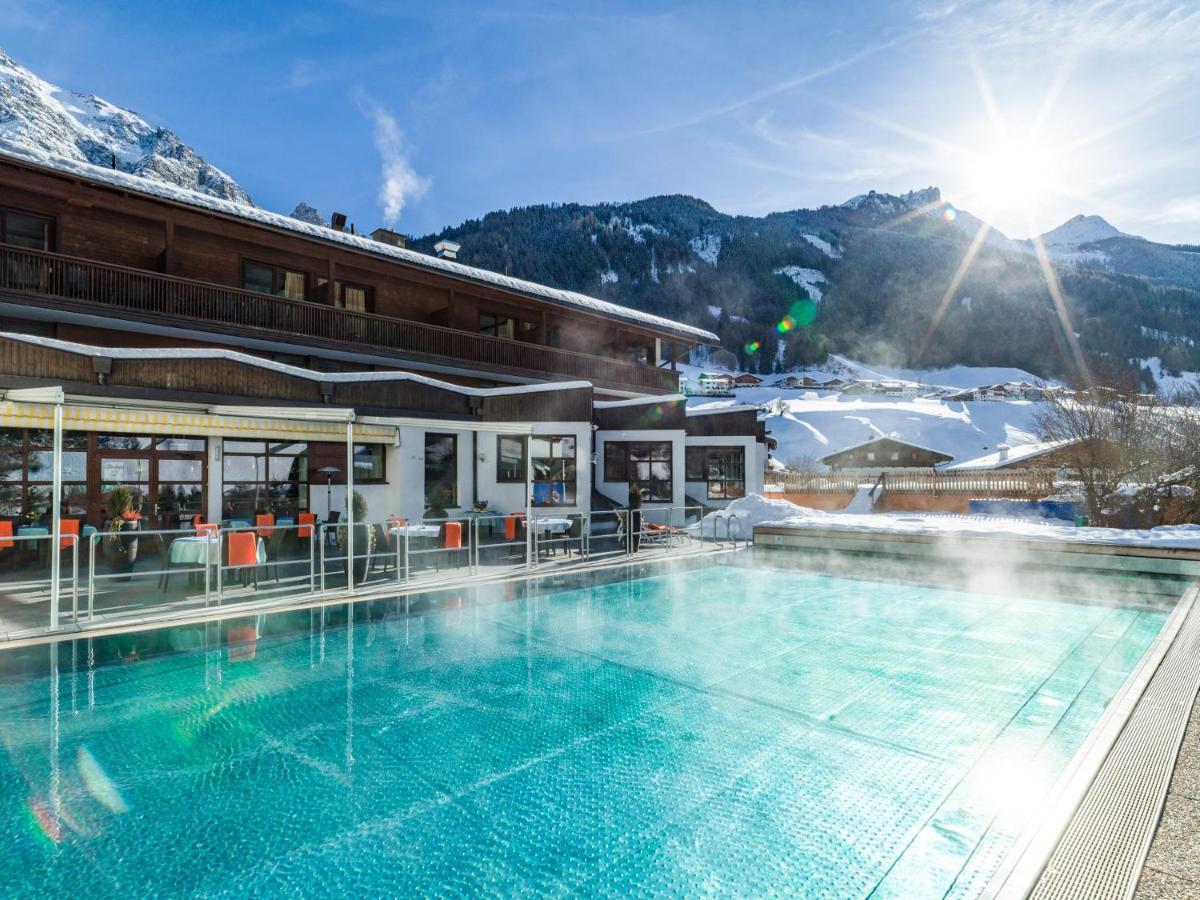 Отель Happy Stubai Нойштифт-им-Штубайталь Экстерьер фото