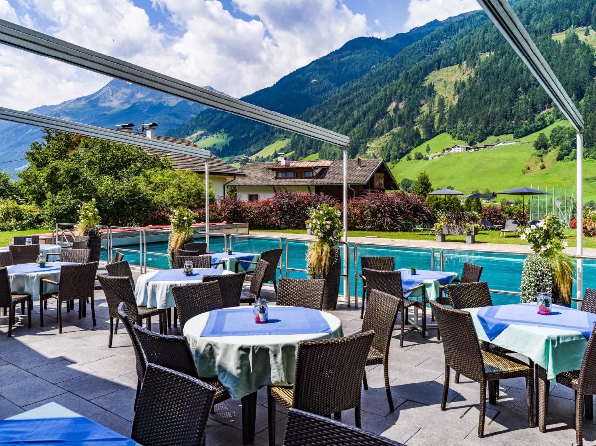 Отель Happy Stubai Нойштифт-им-Штубайталь Экстерьер фото