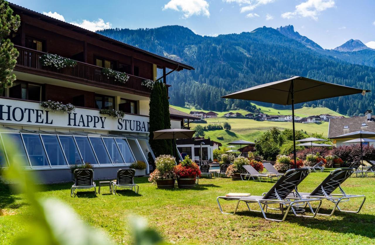 Отель Happy Stubai Нойштифт-им-Штубайталь Экстерьер фото