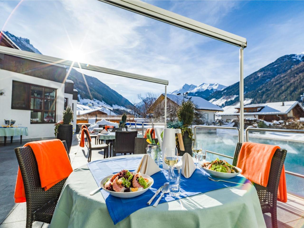 Отель Happy Stubai Нойштифт-им-Штубайталь Экстерьер фото